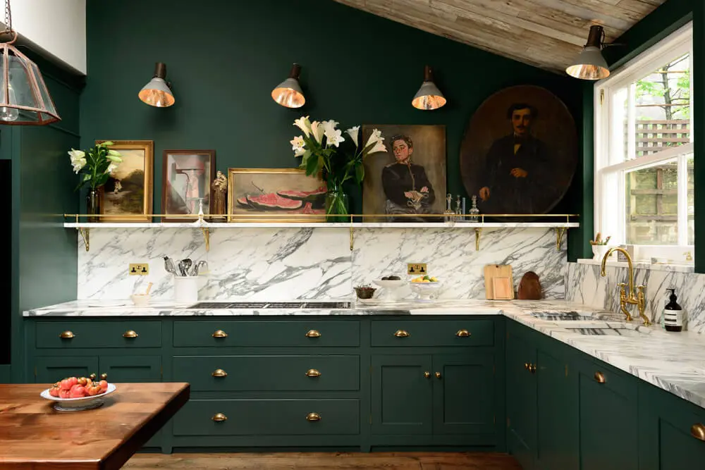 Bottle Green Colour Combinations For Your Walls